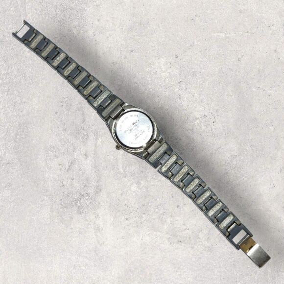 Vintage Milan Quartz Watch Silver Nugget Band Japan Movement Diamond Chip - Picture 5 of 7